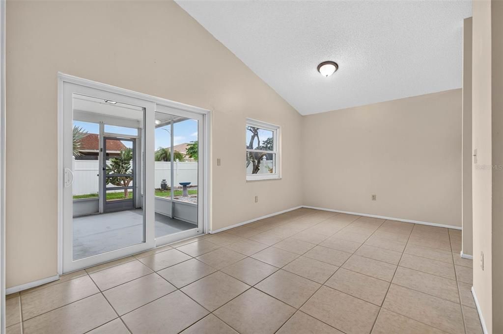 For Sale: $449,900 (3 beds, 2 baths, 1402 Square Feet)