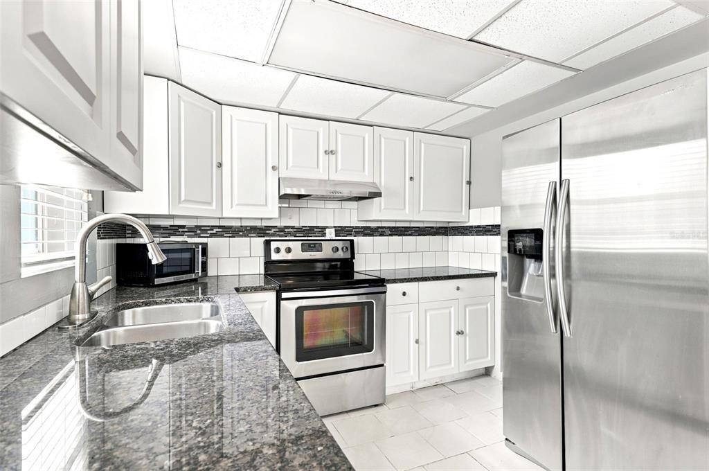 For Sale: $499,900 (4 beds, 0 baths, 1798 Square Feet)