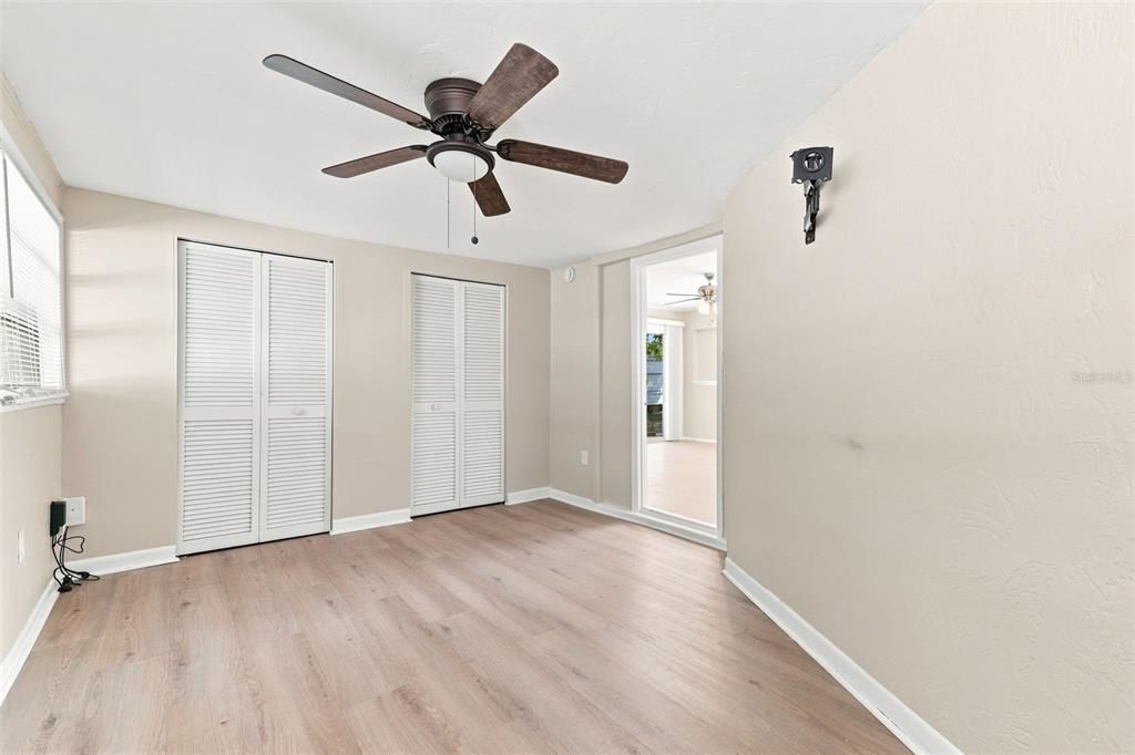 For Sale: $499,900 (4 beds, 0 baths, 1798 Square Feet)
