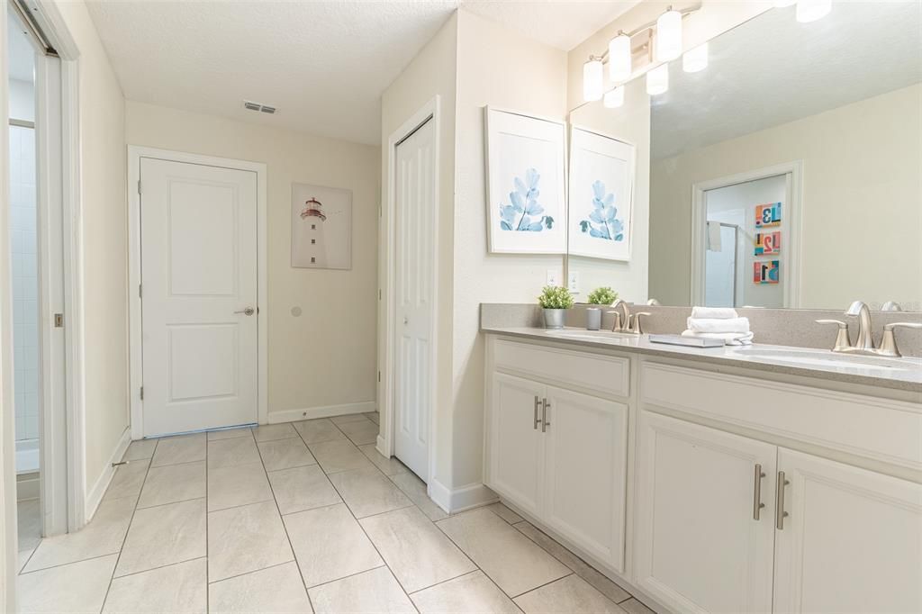 For Sale: $749,900 (8 beds, 5 baths, 3909 Square Feet)