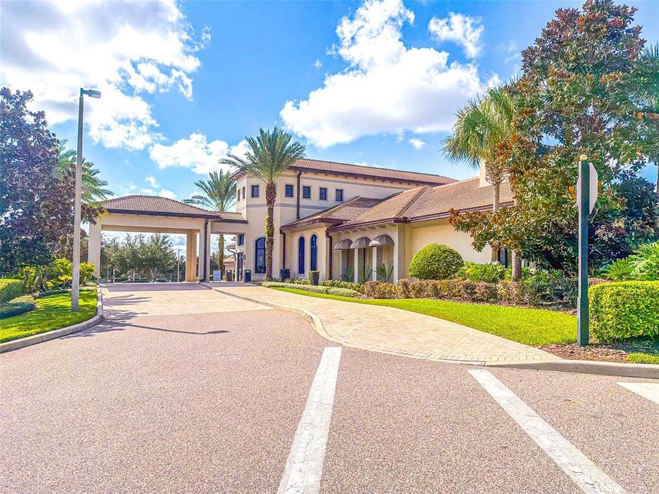 For Sale: $749,900 (8 beds, 5 baths, 3909 Square Feet)