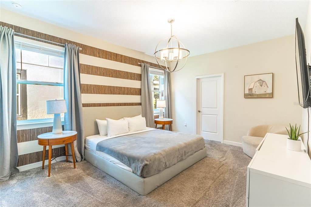 For Sale: $749,900 (8 beds, 5 baths, 3909 Square Feet)