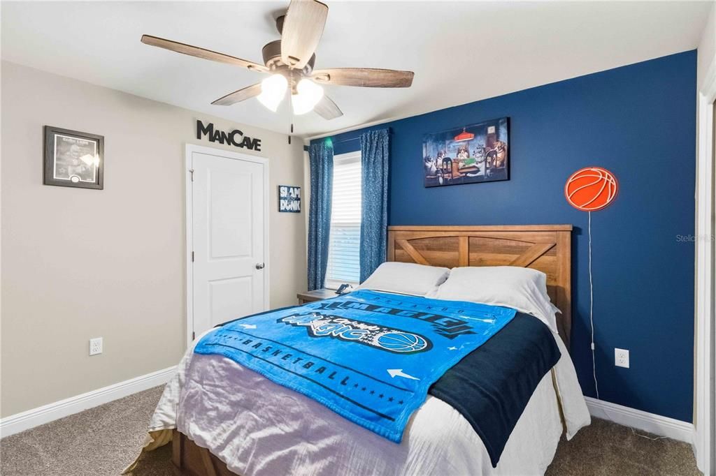 For Sale: $785,000 (5 beds, 4 baths, 3084 Square Feet)