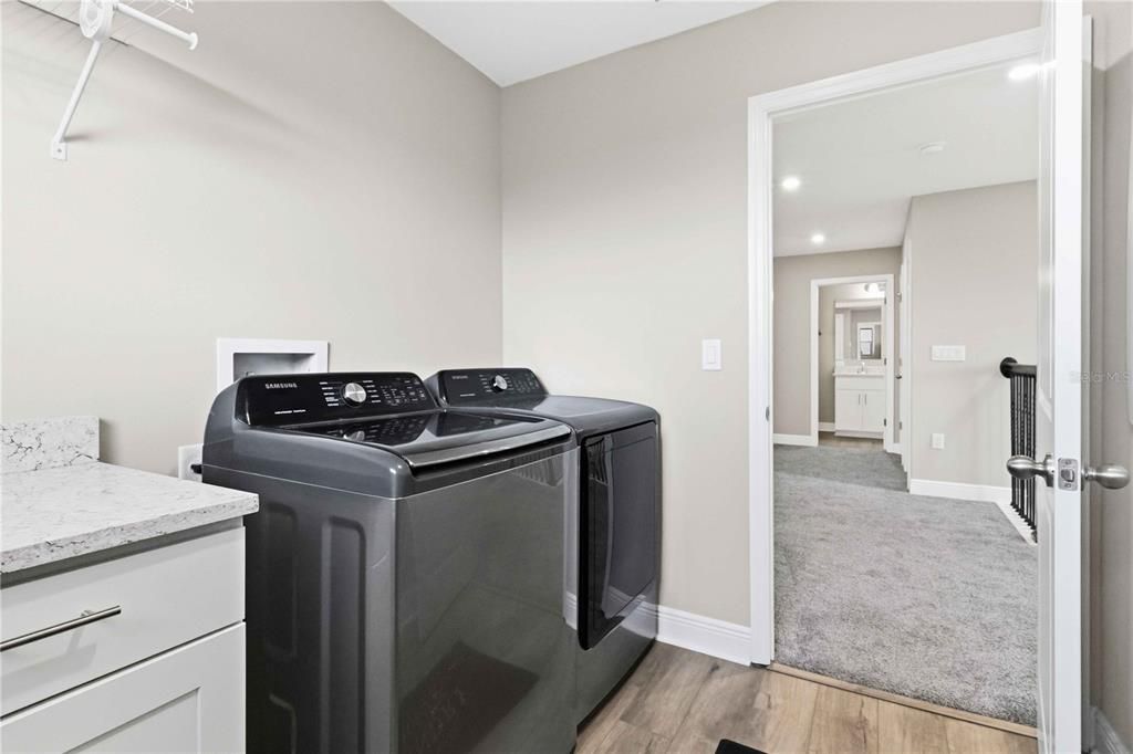 For Sale: $785,000 (5 beds, 4 baths, 3084 Square Feet)