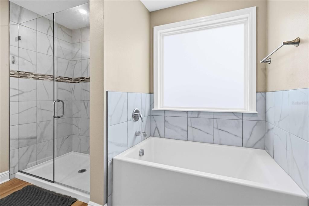 For Sale: $785,000 (5 beds, 4 baths, 3084 Square Feet)