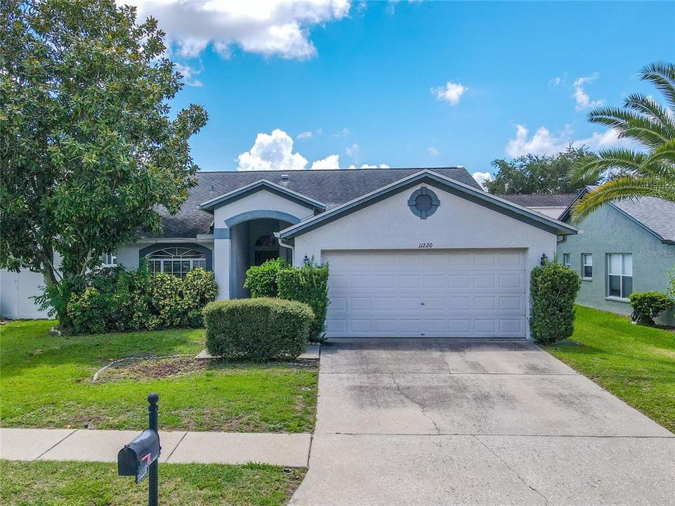 For Sale: $335,000 (4 beds, 2 baths, 1546 Square Feet)
