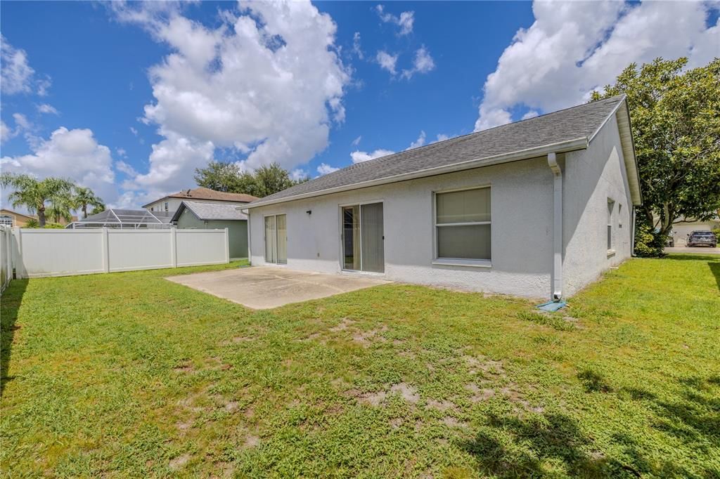 For Sale: $335,000 (4 beds, 2 baths, 1546 Square Feet)