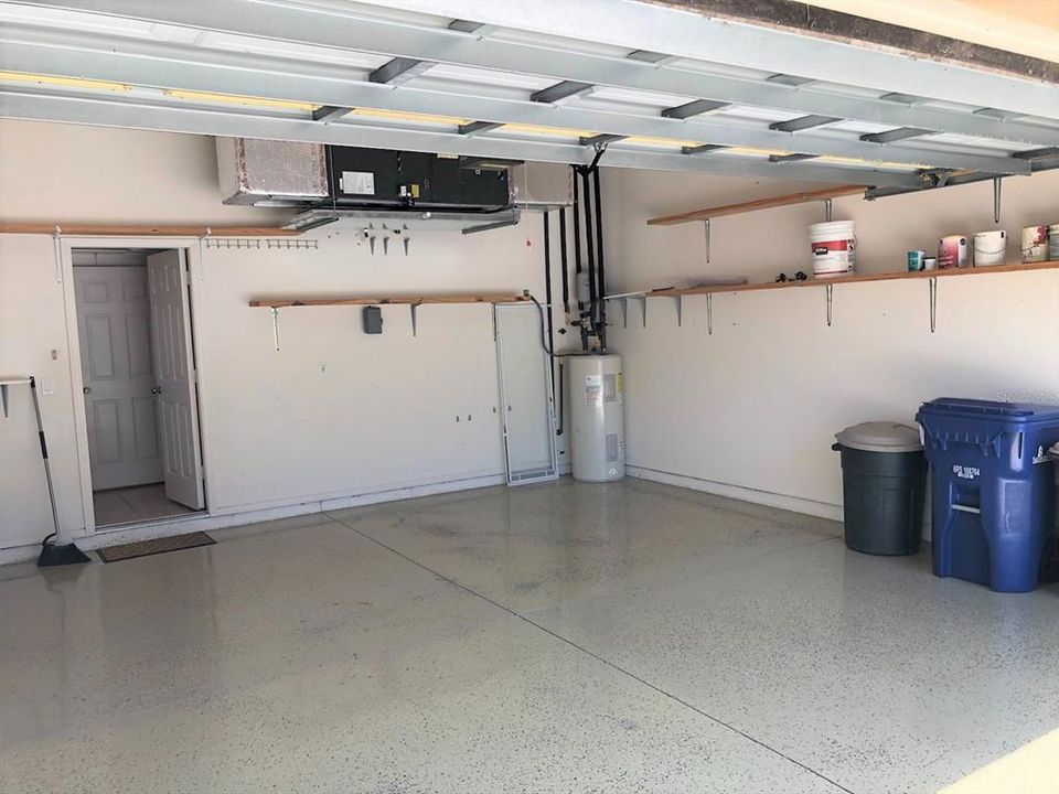 For Rent: $2,699 (2 beds, 2 baths, 1928 Square Feet)