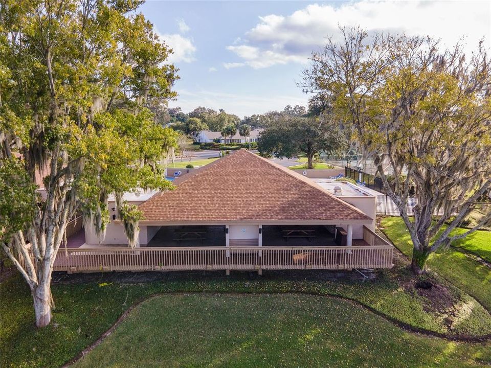For Sale: $199,900 (2 beds, 2 baths, 1208 Square Feet)