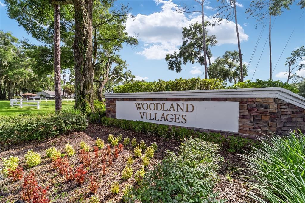 For Sale: $199,900 (2 beds, 2 baths, 1208 Square Feet)