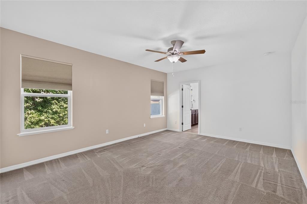For Rent: $2,300 (3 beds, 2 baths, 1758 Square Feet)