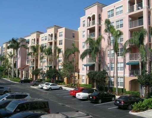 For Rent: $2,200 (1 beds, 1 baths, 730 Square Feet)