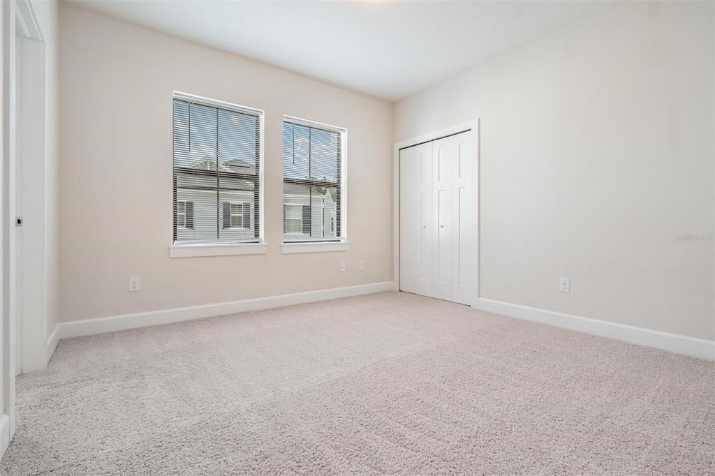For Rent: $2,850 (3 beds, 2 baths, 1569 Square Feet)