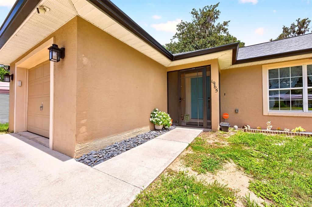 For Sale: $224,900 (2 beds, 2 baths, 1140 Square Feet)