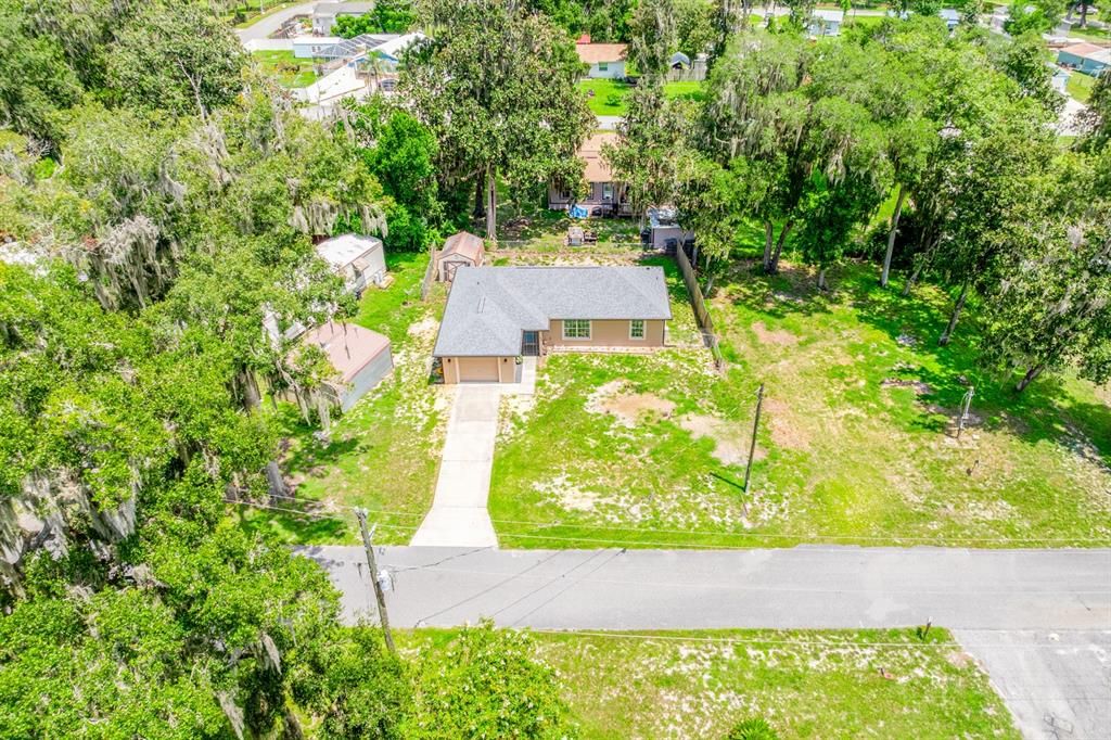 For Sale: $224,900 (2 beds, 2 baths, 1140 Square Feet)