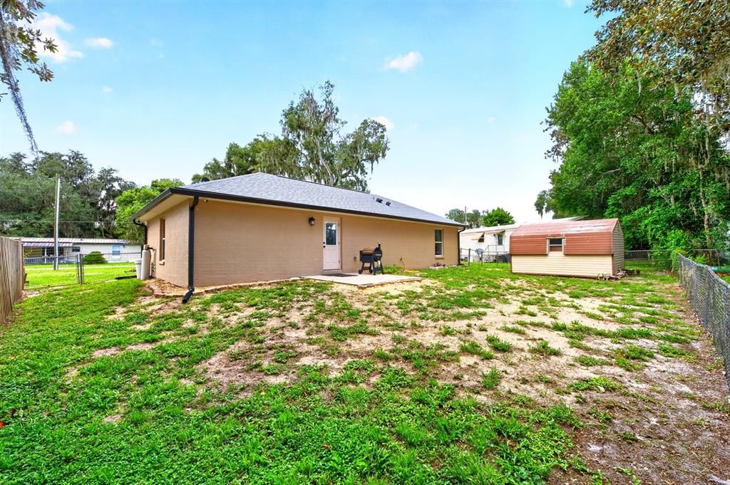 For Sale: $224,900 (2 beds, 2 baths, 1140 Square Feet)