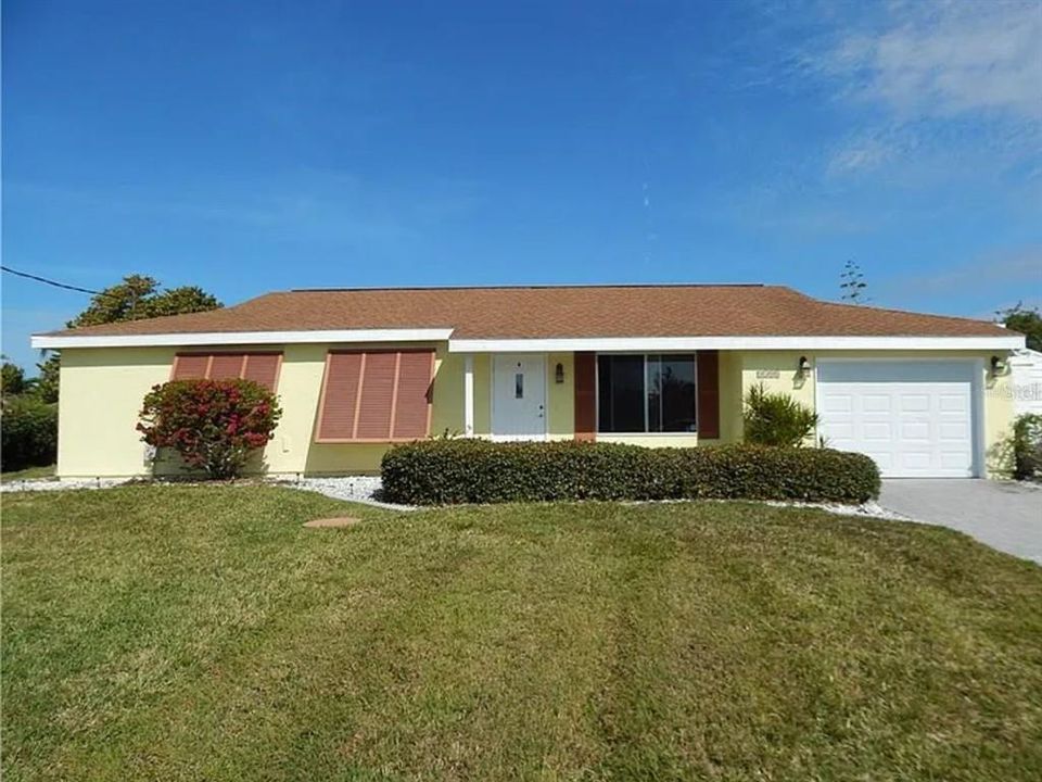 Recently Rented: $2,250 (2 beds, 2 baths, 1320 Square Feet)