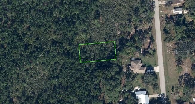 На продажу: $15,900 (0.26 acres)
