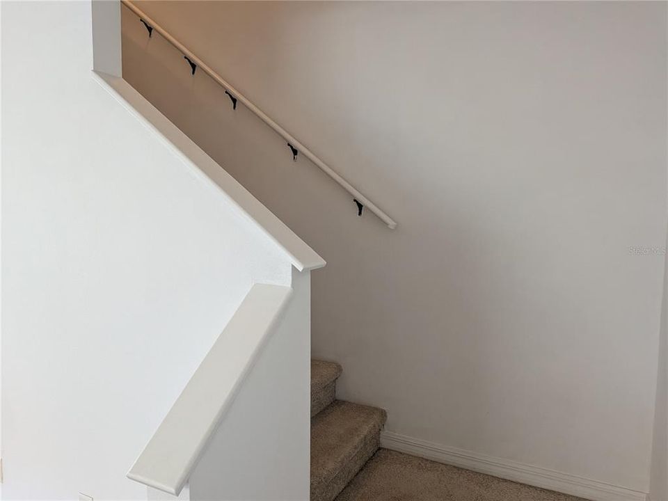 For Rent: $1,950 (4 beds, 2 baths, 1440 Square Feet)