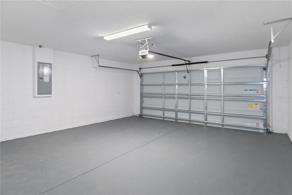 В аренду: $2,200 (4 спален, 2 ванн, 1721 Квадратных фут)