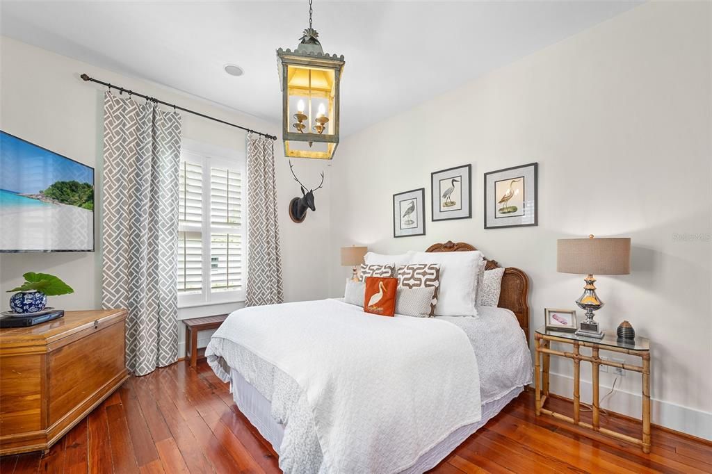 En Venta: $1,850,000 (5 camas, 4 baños, 3718 Pies cuadrados)
