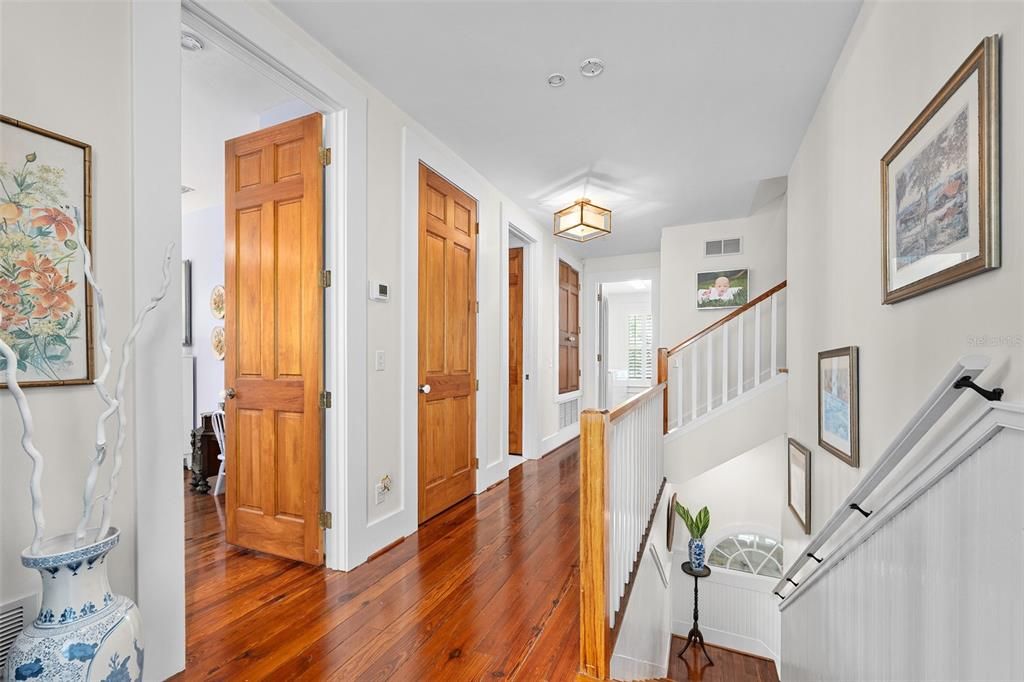 En Venta: $1,850,000 (5 camas, 4 baños, 3718 Pies cuadrados)