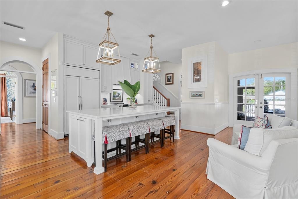 En Venta: $1,850,000 (5 camas, 4 baños, 3718 Pies cuadrados)