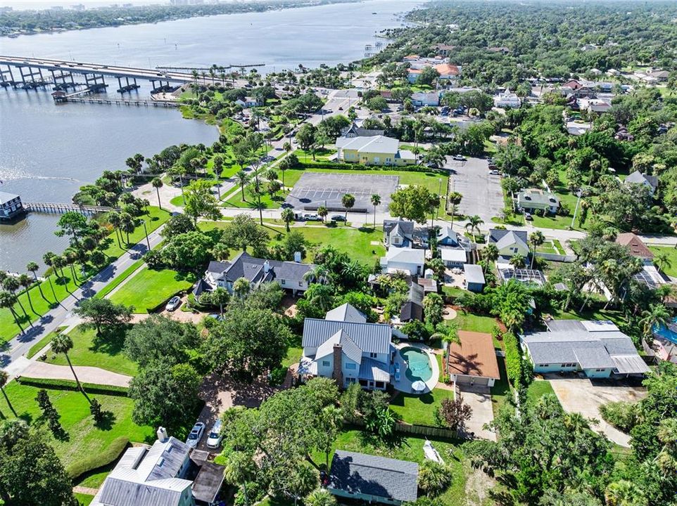 En Venta: $1,850,000 (5 camas, 4 baños, 3718 Pies cuadrados)