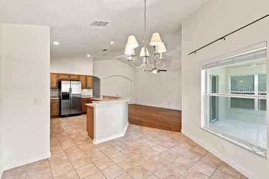 For Sale: $370,000 (4 beds, 3 baths, 1882 Square Feet)