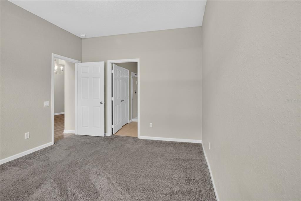В аренду: $2,450 (3 спален, 3 ванн, 1686 Квадратных фут)