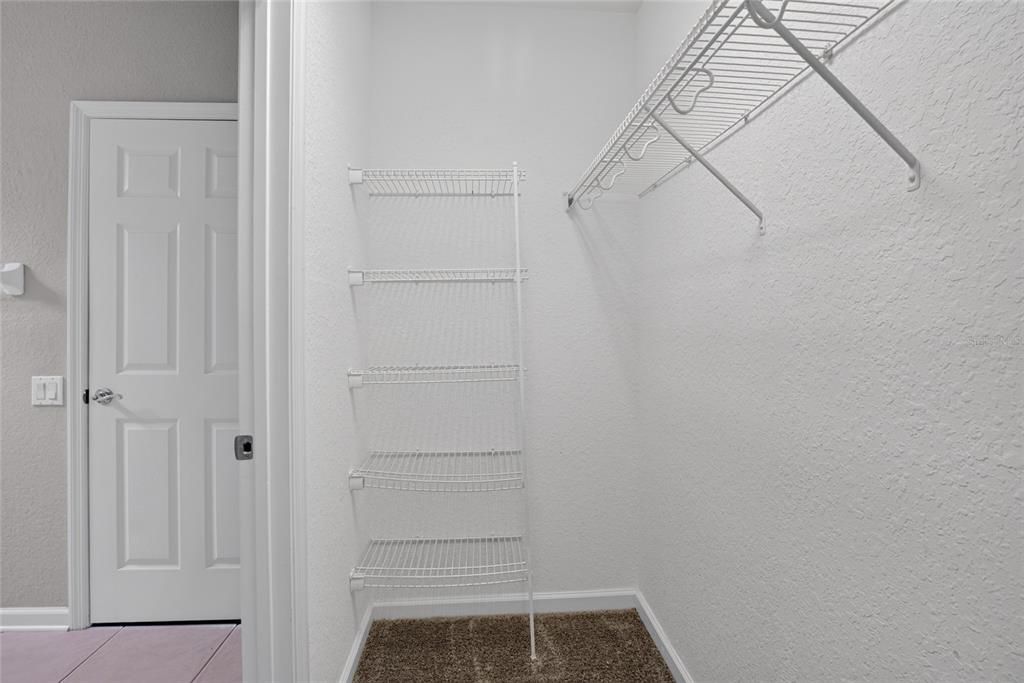 В аренду: $2,450 (3 спален, 3 ванн, 1686 Квадратных фут)