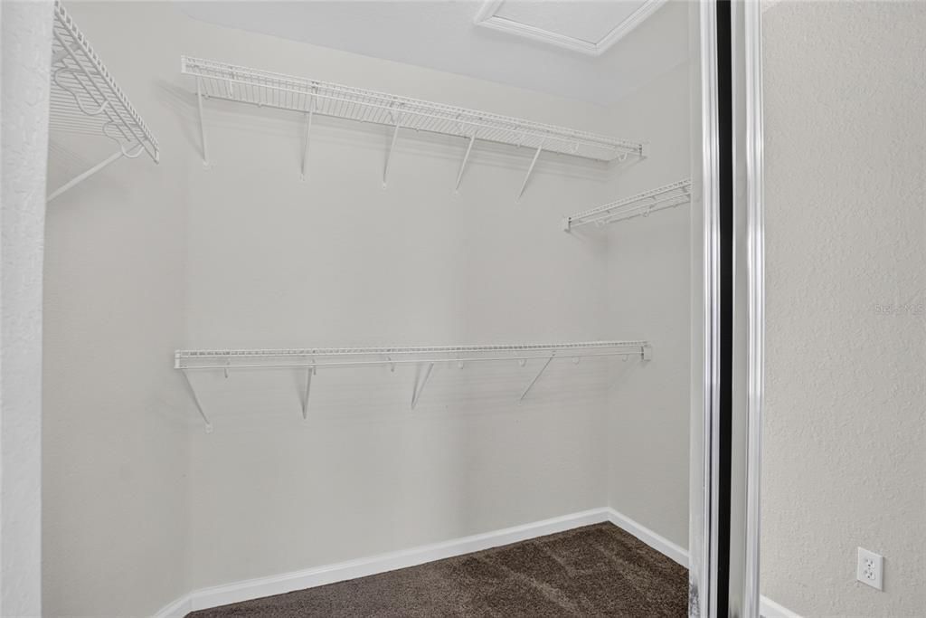 В аренду: $2,450 (3 спален, 3 ванн, 1686 Квадратных фут)