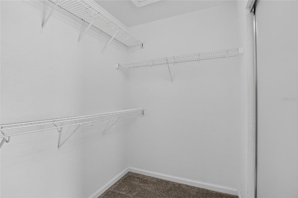 В аренду: $2,450 (3 спален, 3 ванн, 1686 Квадратных фут)