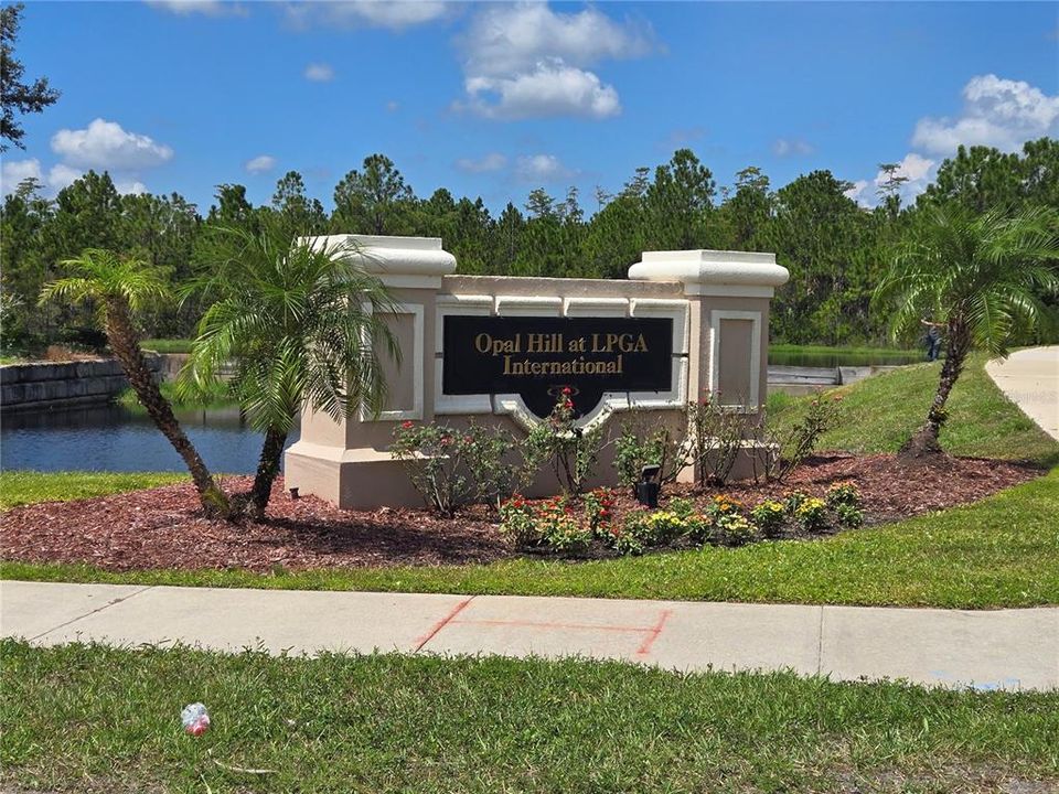 For Sale: $465,900 (3 beds, 2 baths, 2043 Square Feet)