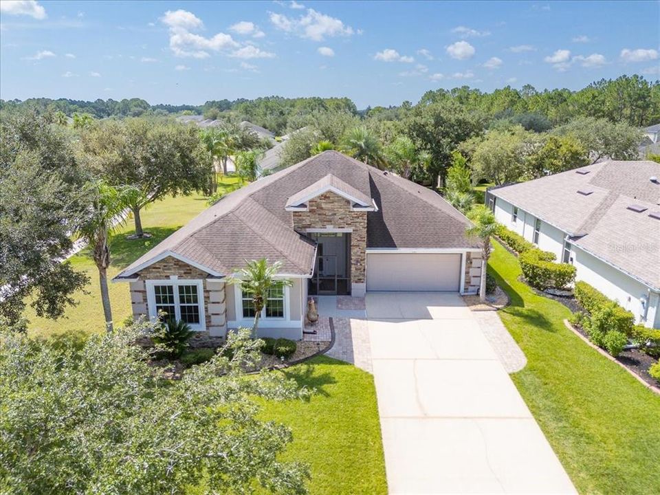 For Sale: $465,900 (3 beds, 2 baths, 2043 Square Feet)