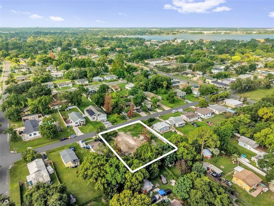 待售: $199,000 (0.16 acres)