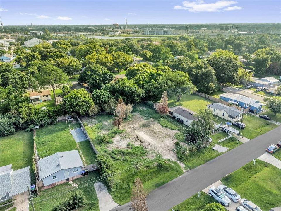待售: $199,000 (0.16 acres)