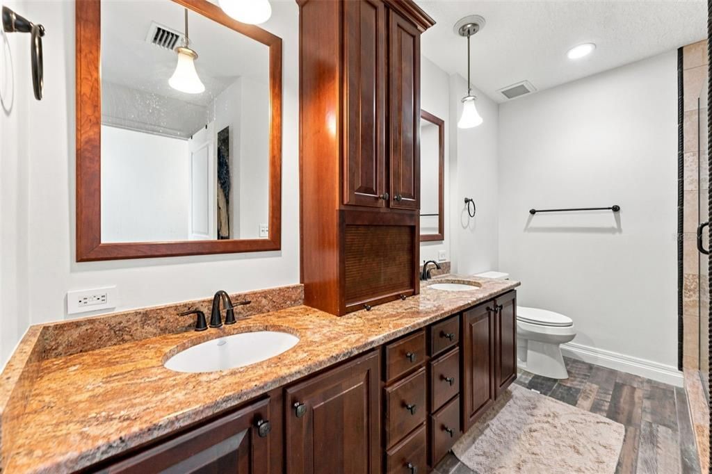 For Rent: $6,500 (3 beds, 3 baths, 1733 Square Feet)