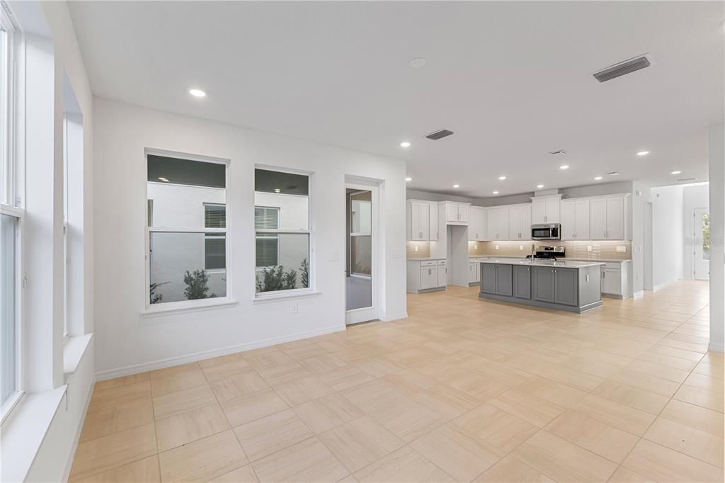 For Sale: $629,000 (4 beds, 3 baths, 2332 Square Feet)