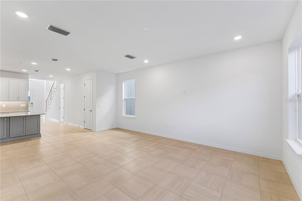 For Sale: $629,000 (4 beds, 3 baths, 2332 Square Feet)