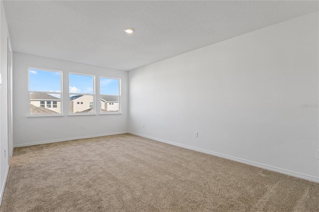 For Sale: $629,000 (4 beds, 3 baths, 2332 Square Feet)
