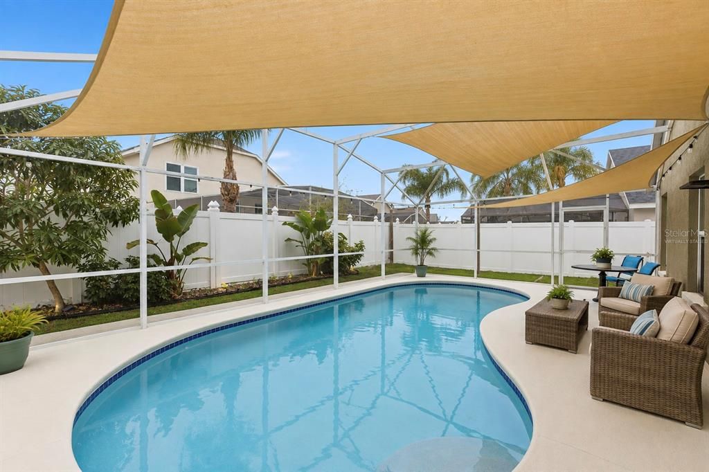 For Sale: $369,000 (4 beds, 2 baths, 1921 Square Feet)
