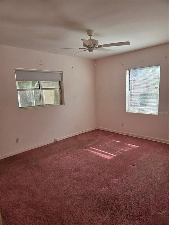 For Sale: $379,900 (3 beds, 2 baths, 1730 Square Feet)