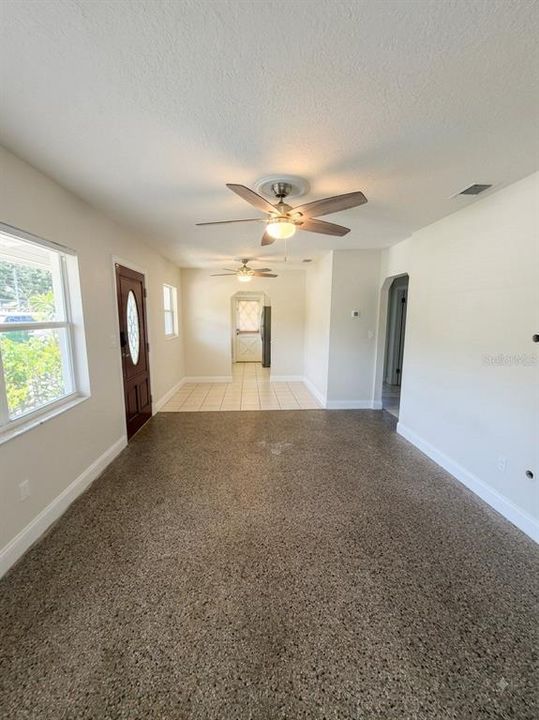 For Rent: $2,650 (3 beds, 2 baths, 1388 Square Feet)