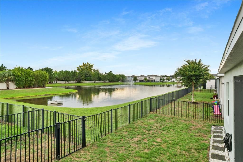 For Sale: $435,000 (4 beds, 2 baths, 2493 Square Feet)