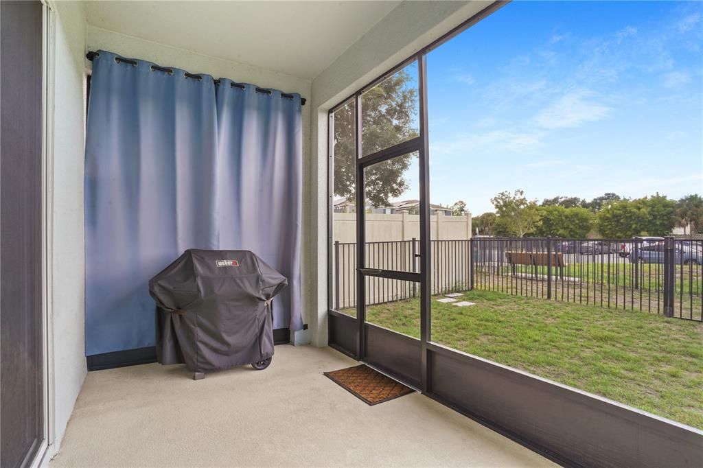For Sale: $435,000 (4 beds, 2 baths, 2493 Square Feet)