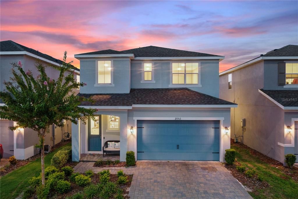 For Sale: $435,000 (4 beds, 2 baths, 2493 Square Feet)