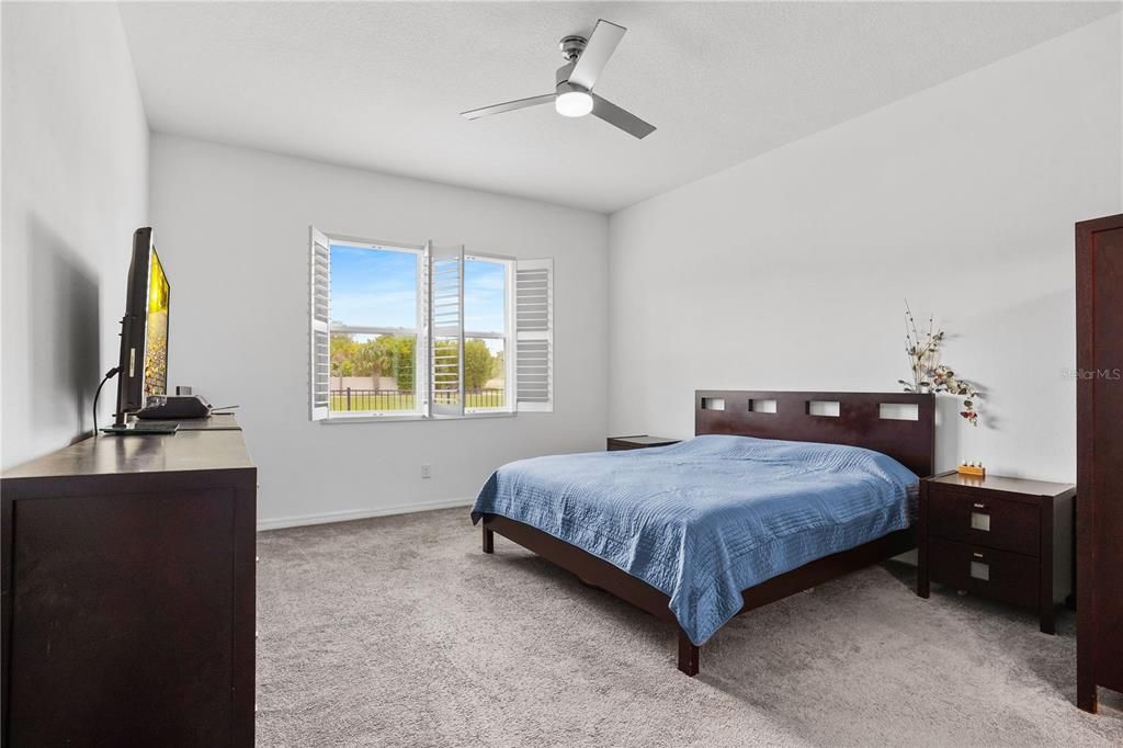 For Sale: $435,000 (4 beds, 2 baths, 2493 Square Feet)