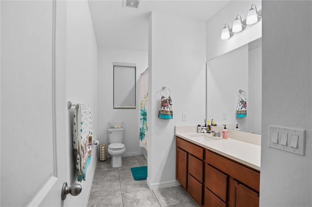 For Sale: $435,000 (4 beds, 2 baths, 2493 Square Feet)