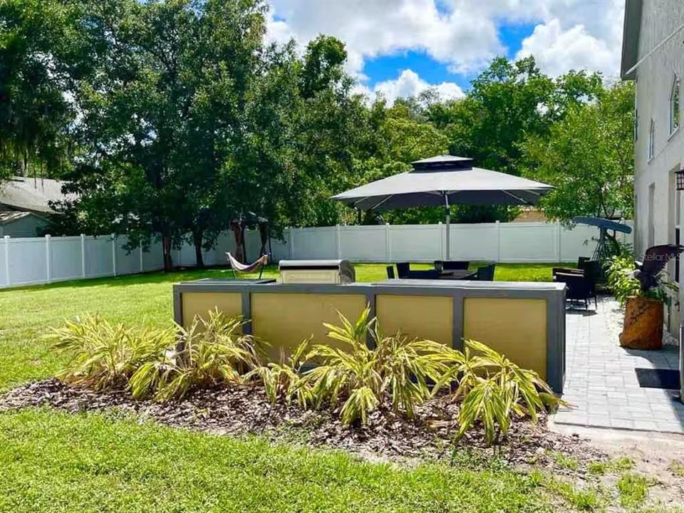 For Rent: $4,000 (4 beds, 2 baths, 1857 Square Feet)
